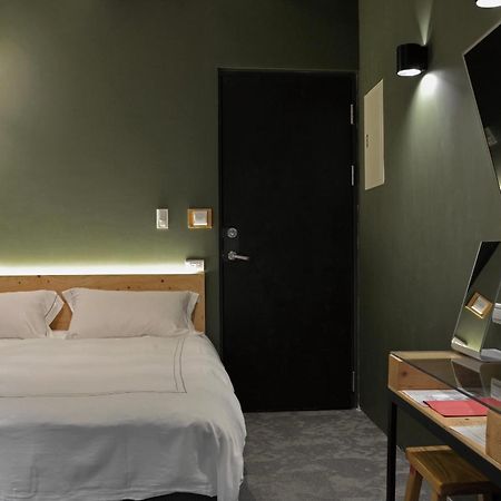 Si Hotel Тайчжун Экстерьер фото